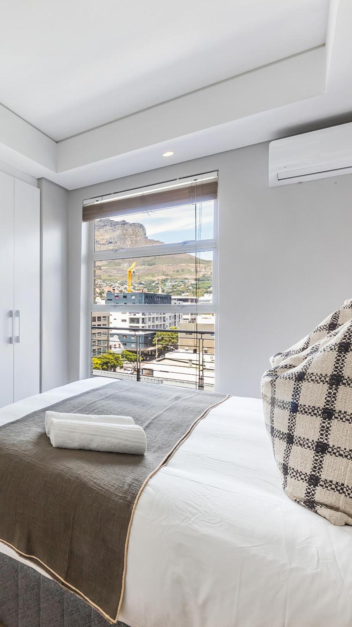 Apartment 1 Bed With Balcony & Pool Thesentinel